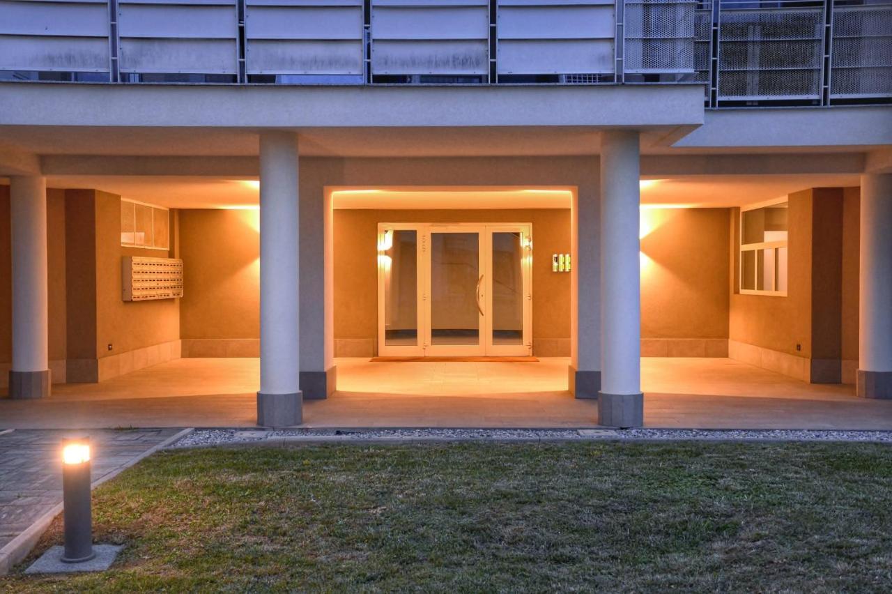 Bloom Apartment Pero Εξωτερικό φωτογραφία